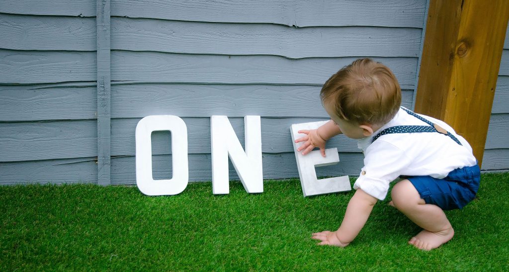 birthday shoot, sussex family photographer, Kat Naish Photography